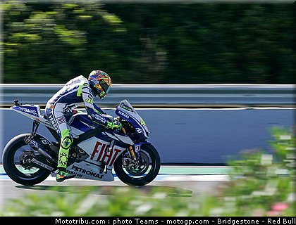 motogp_rossi_07_jerez_2010.jpg
