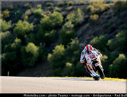 motogp_simoncelli_12_jerez_2010.jpg