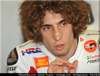 motogp_simoncelli_18_jerez_2010.jpg