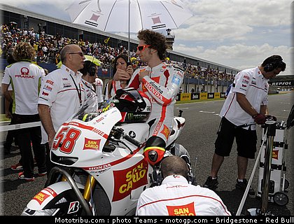 motogp_simoncelli_30_jerez_2010.JPG