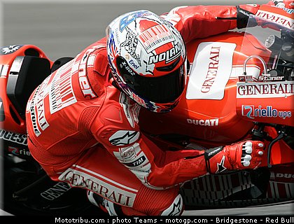 motogp_stoner_06_jerez_2010.jpg