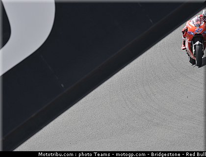 motogp_stoner_13_jerez_2010.JPG