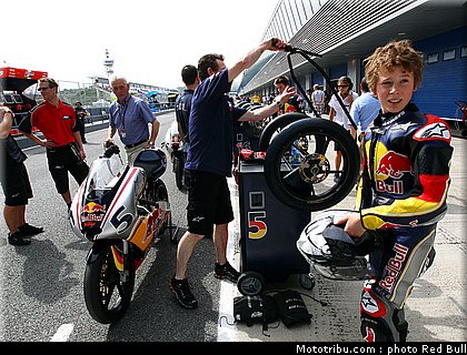 redbull_rookie_cup_jerez_2010_041.jpg