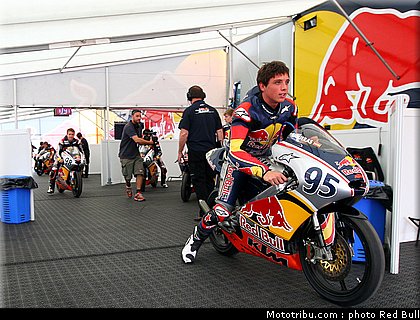 redbull_rookie_cup_jerez_2010_047.jpg