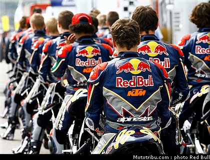 redbull_rookie_cup_jerez_2010_051.jpg