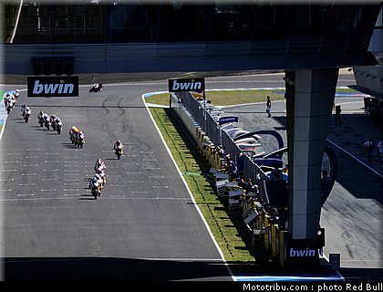 redbull_rookie_cup_jerez_2010_075.jpg
