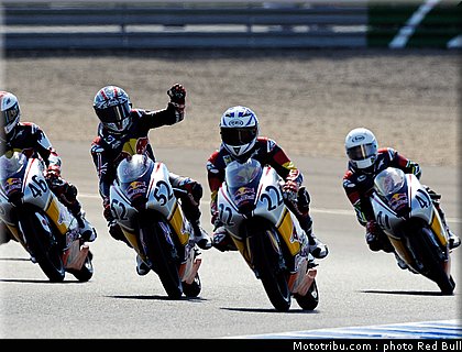 redbull_rookie_cup_jerez_2010_079.jpg