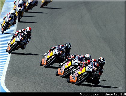 redbull_rookie_cup_jerez_2010_080.jpg