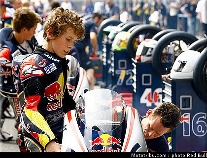 redbull_rookie_cup_jerez_2010_092.jpg