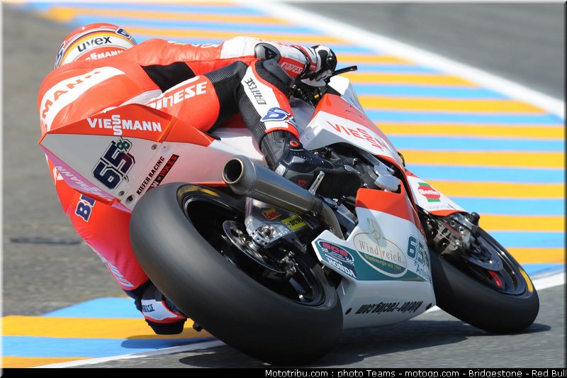 moto2_bradl_2_france_2010