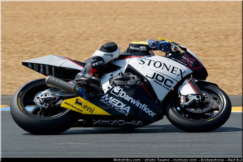 moto2_corti_2_france_2010