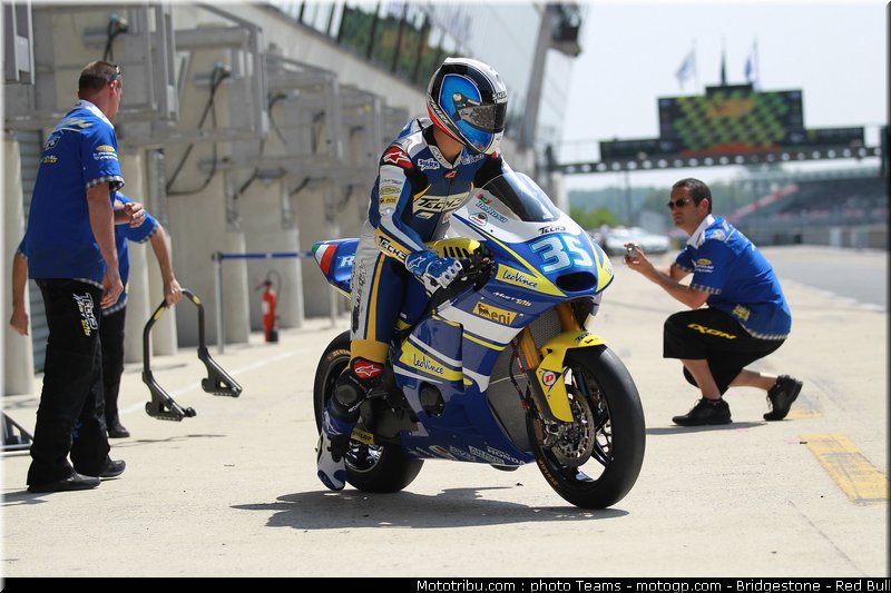 moto2_derosa_06_france_2010