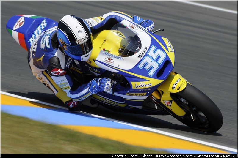 moto2_derosa_10_france_2010