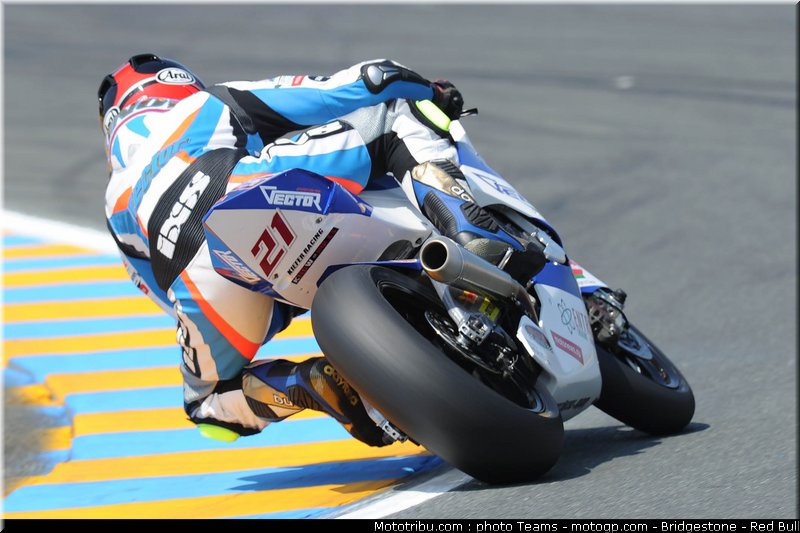 moto2_leonov_01_france_2010