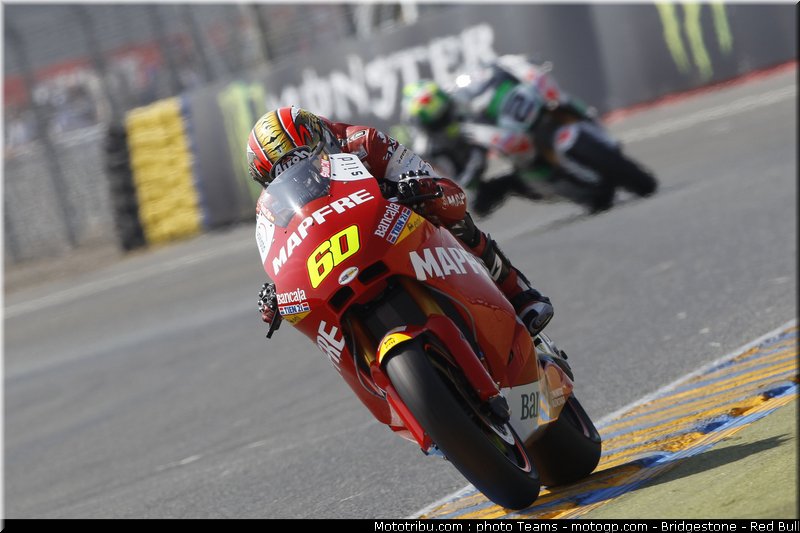 moto2_simon_08_france_2010
