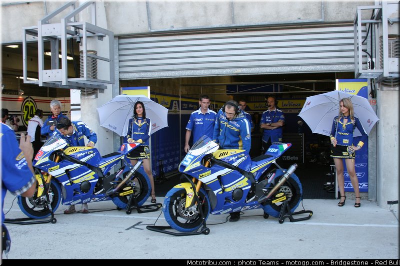 moto2_tech3_3_france_2010