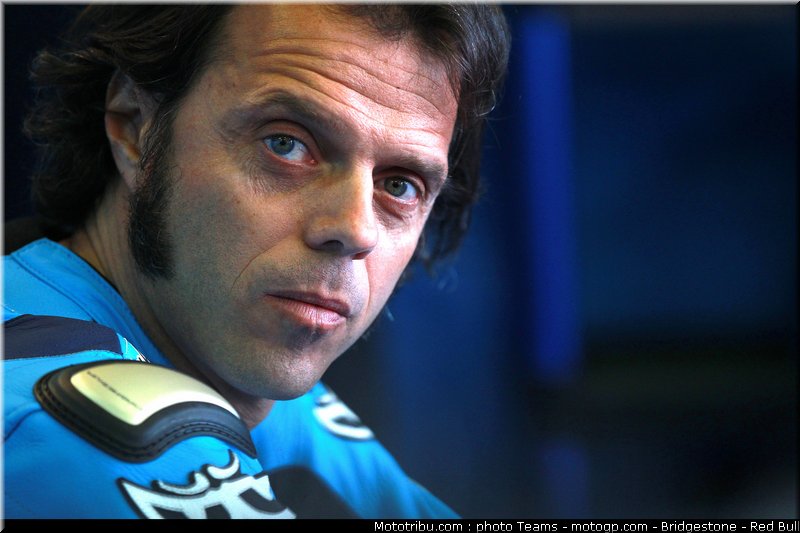 motogp_capirossi_08_france_2010