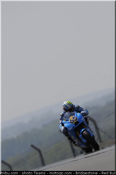 motogp_capirossi_17_france_2010