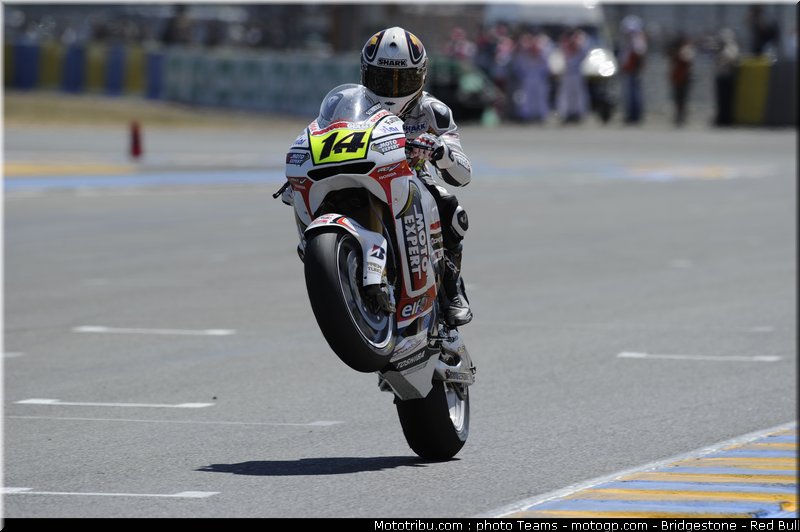 motogp_depuniet_46_france_2010