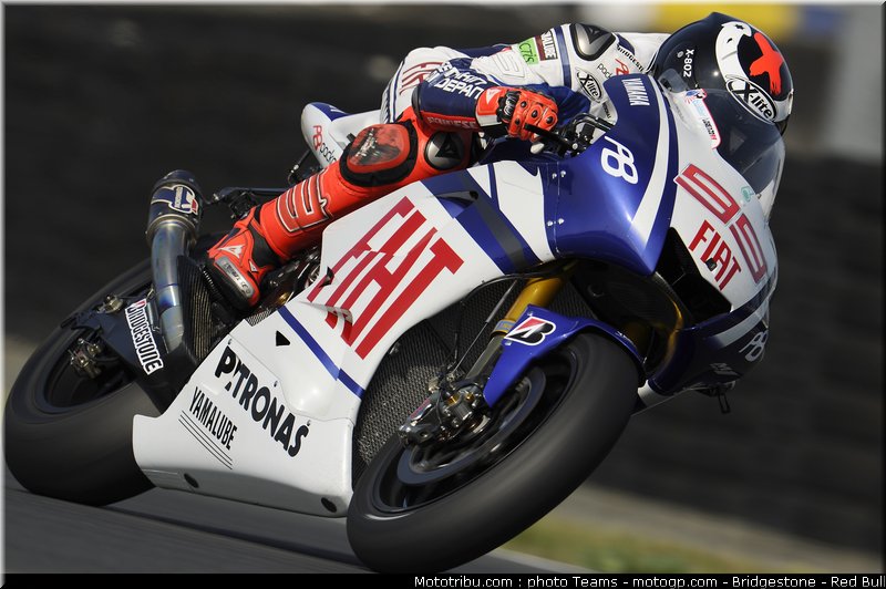 motogp_lorenzo_01_france_2010
