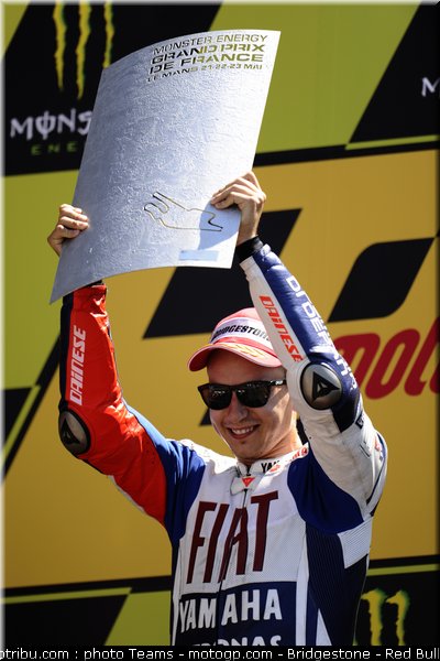 motogp_lorenzo_06_france_2010