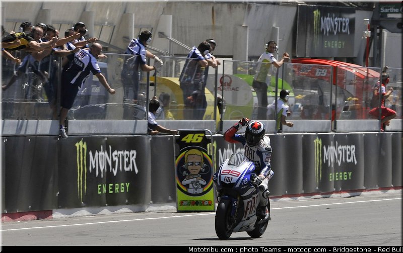 motogp_lorenzo_26_france_2010