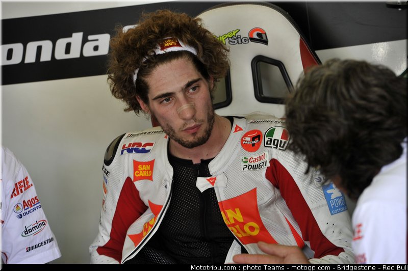 motogp_simoncelli_05_france_2010