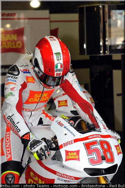motogp_simoncelli_07_france_2010