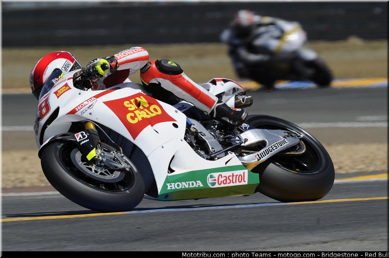 motogp_simoncelli_41_france_2010