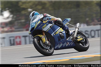 moto2_derosa_01_france_2010.jpg