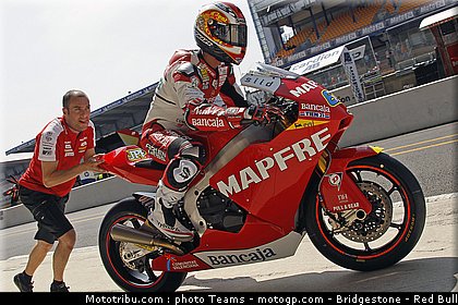 moto2_dimeglio_3_france_2010.jpg