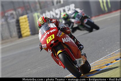 moto2_simon_08_france_2010.jpg