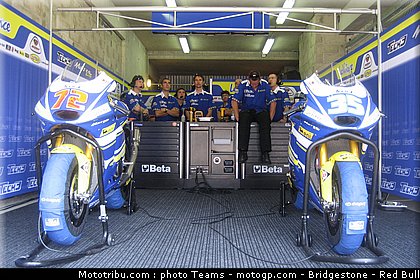 moto2_tech3_7_france_2010.jpg