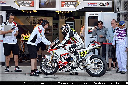 motogp_depuniet_11_france_2010.jpg
