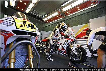motogp_depuniet_35_france_2010.jpg