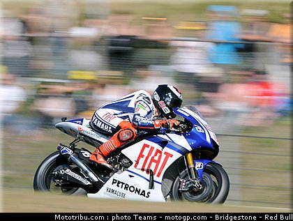 motogp_lorenzo_08_france_2010.jpg