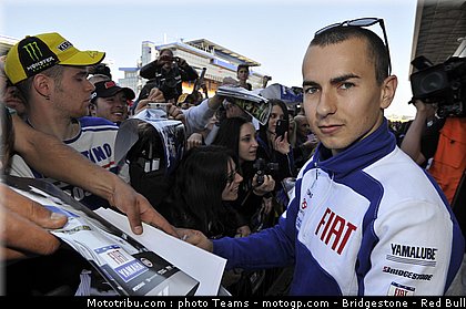 motogp_lorenzo_10_france_2010.jpg