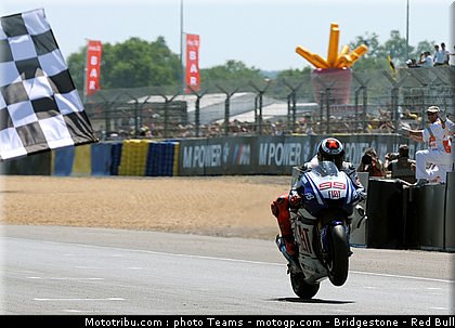 motogp_lorenzo_13_france_2010.jpg