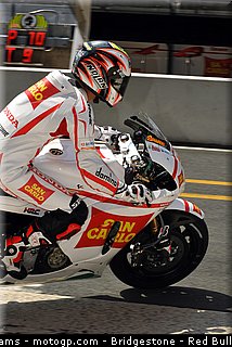 motogp_melandri_02_france_2010.jpg