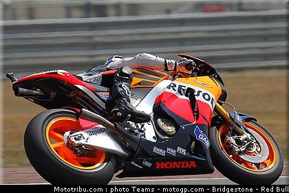 motogp_pedrosa_08_france_2010.jpg