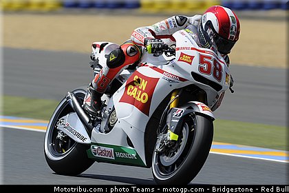 motogp_simoncelli_16_france_2010.jpg