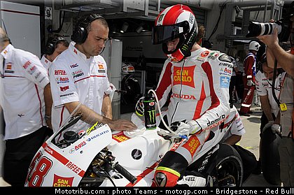 motogp_simoncelli_22_france_2010.jpg