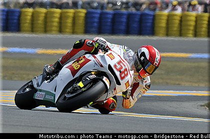 motogp_simoncelli_25_france_2010.jpg