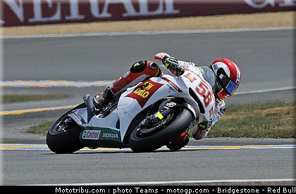 motogp_simoncelli_26_france_2010.jpg