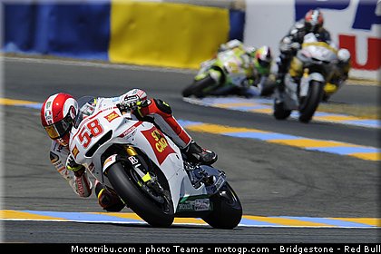motogp_simoncelli_42_france_2010.JPG
