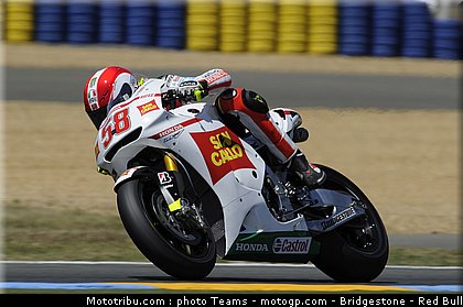 motogp_simoncelli_43_france_2010.JPG