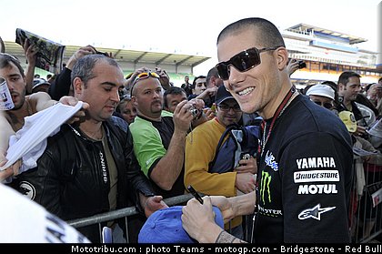 motogp_spies_01_france_2010.jpg