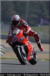 motogp_stoner_12_france_2010.JPG