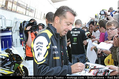 motogp_tech3_1_france_2010.jpg