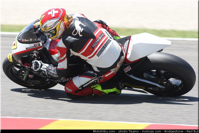 moto2_aegerter_4_italie_2010